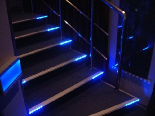 LED осветление на стълбището в къщата