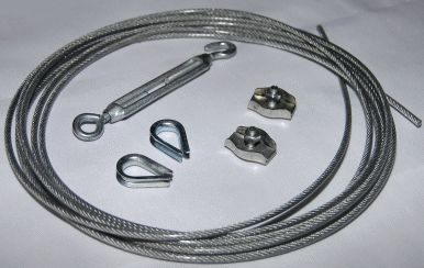 Set of rope, hooks and clips