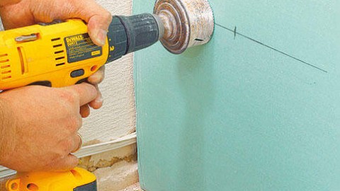 Tips for installing a wall outlet in a drywall