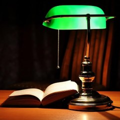 What should I look for when choosing a table lamp?