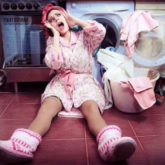 The washing machine makes a knock at work - what to do?