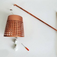 Работилница по изработка на подова лампа от импровизирани средства