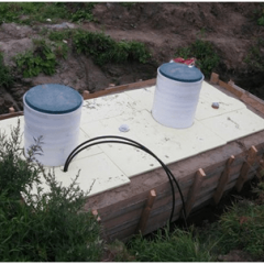 Heating of septic tanks and sewer pipes of a country house