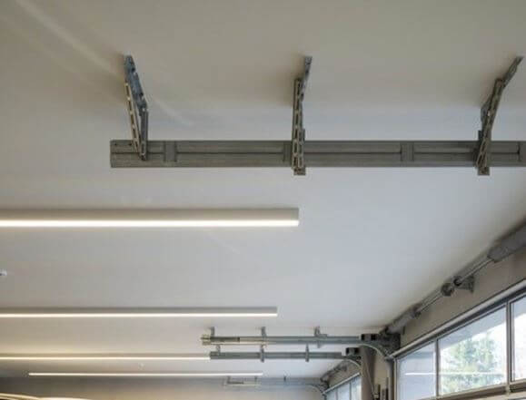 Linear light on the ceiling