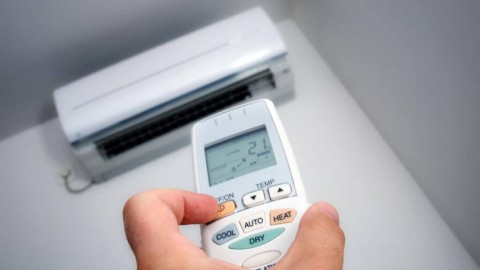 How much electricity does the air conditioner consume